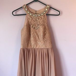 Blush pink flowey formal dress